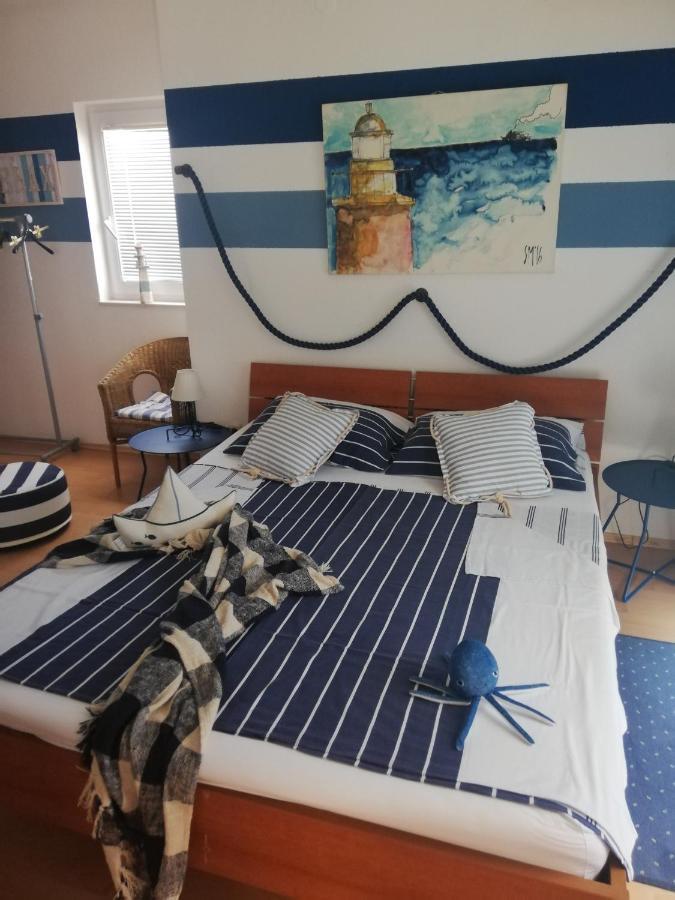 Apartments Eti 波尔 外观 照片